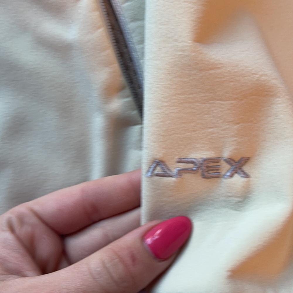 The North Face Jacket - Picture 3 of 5